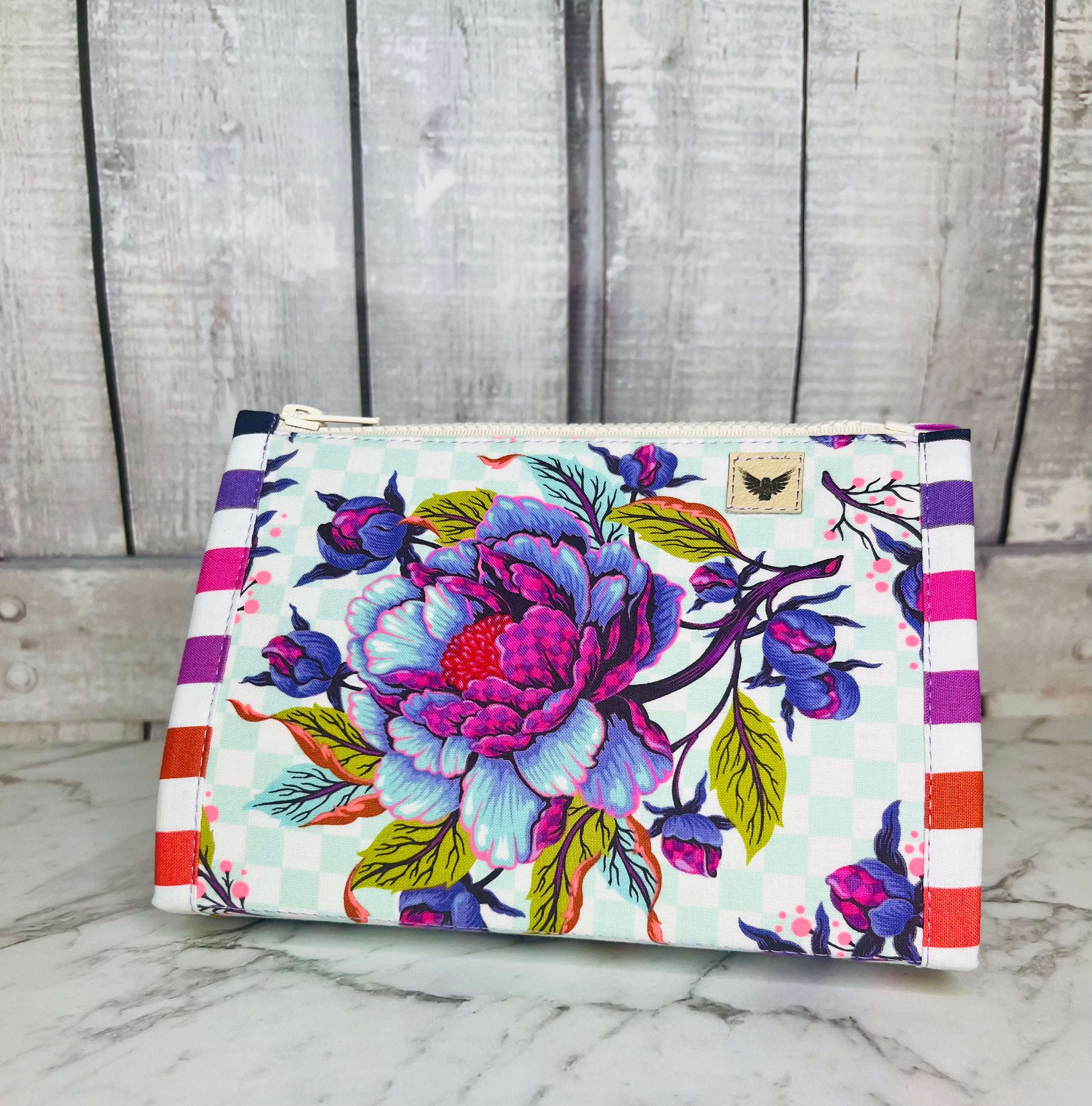 Booklet Pouch Small