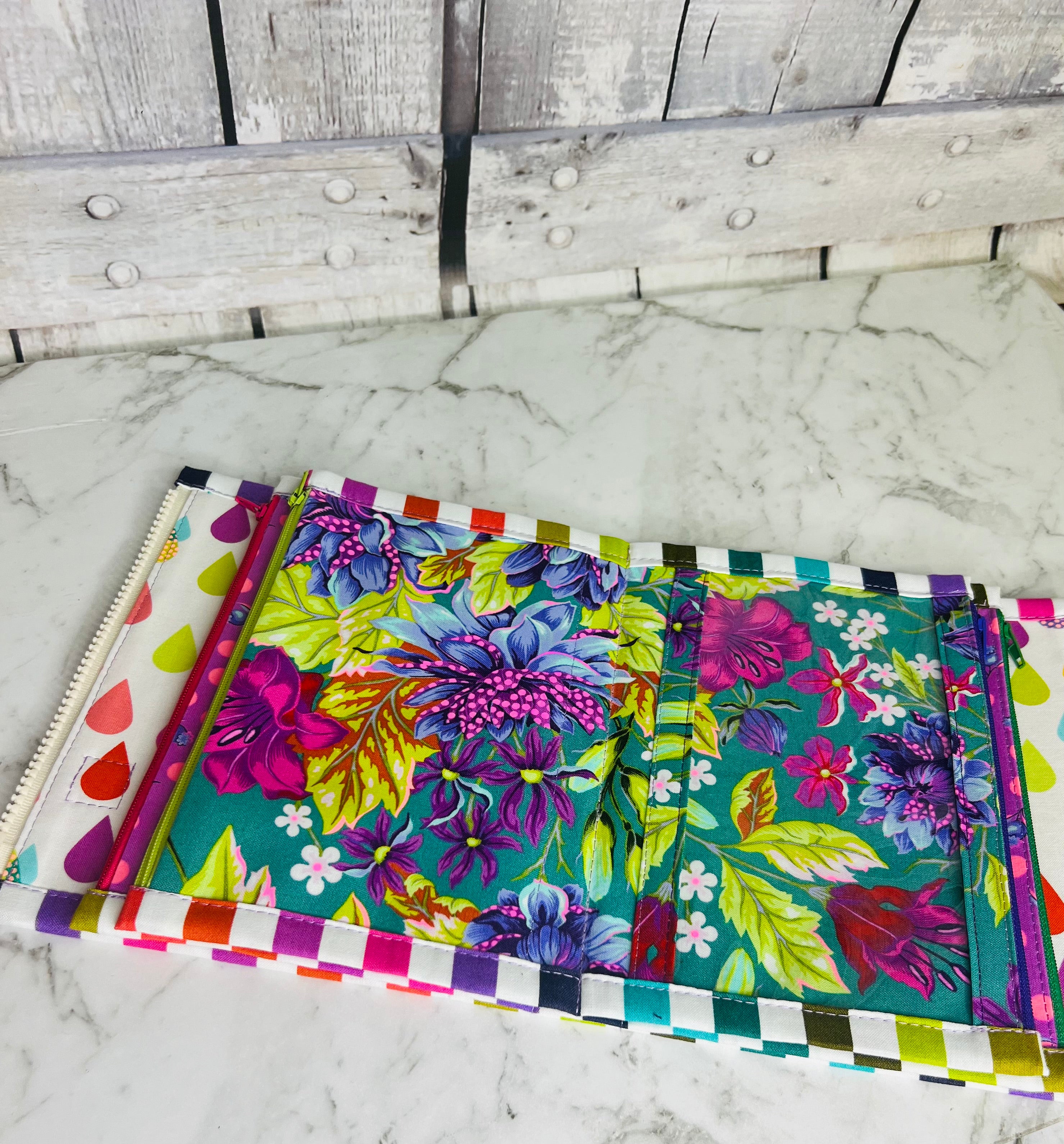 Booklet Pouch Small