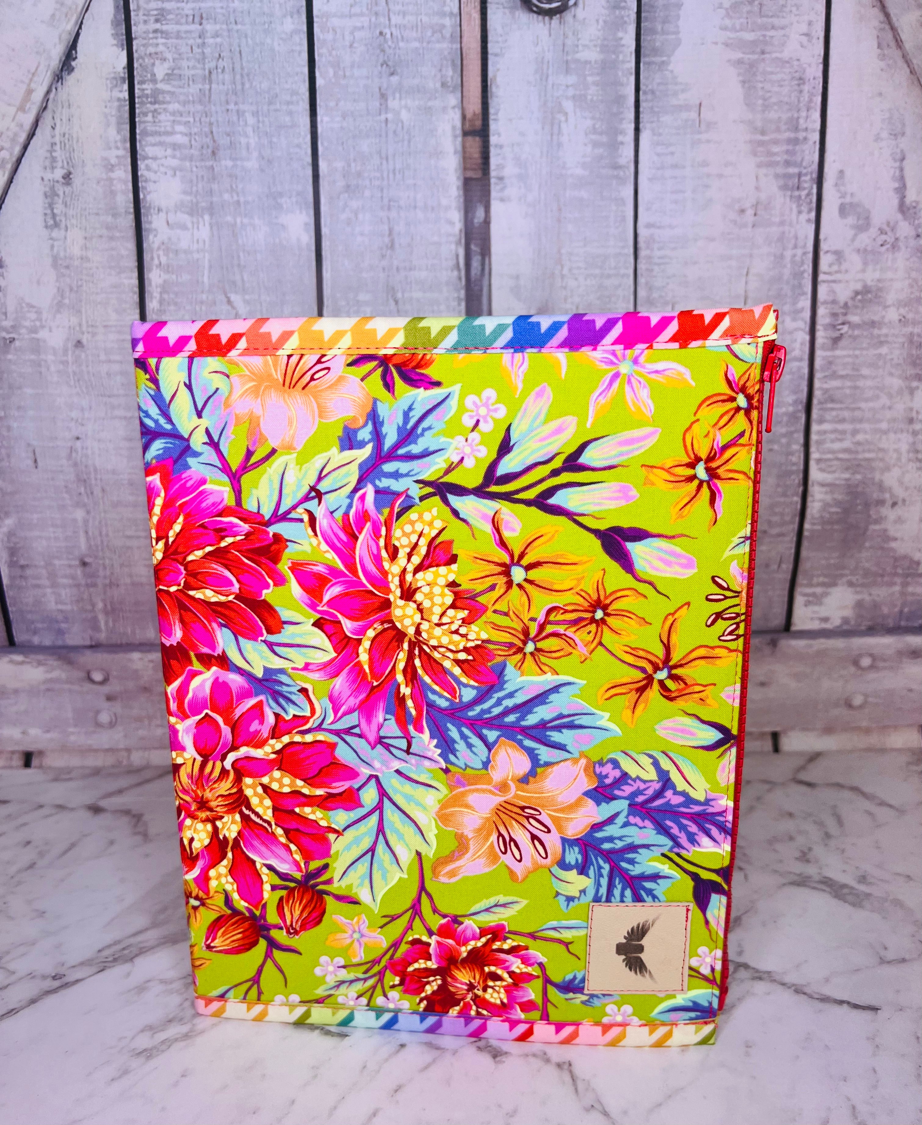 Booklet Pouch Large